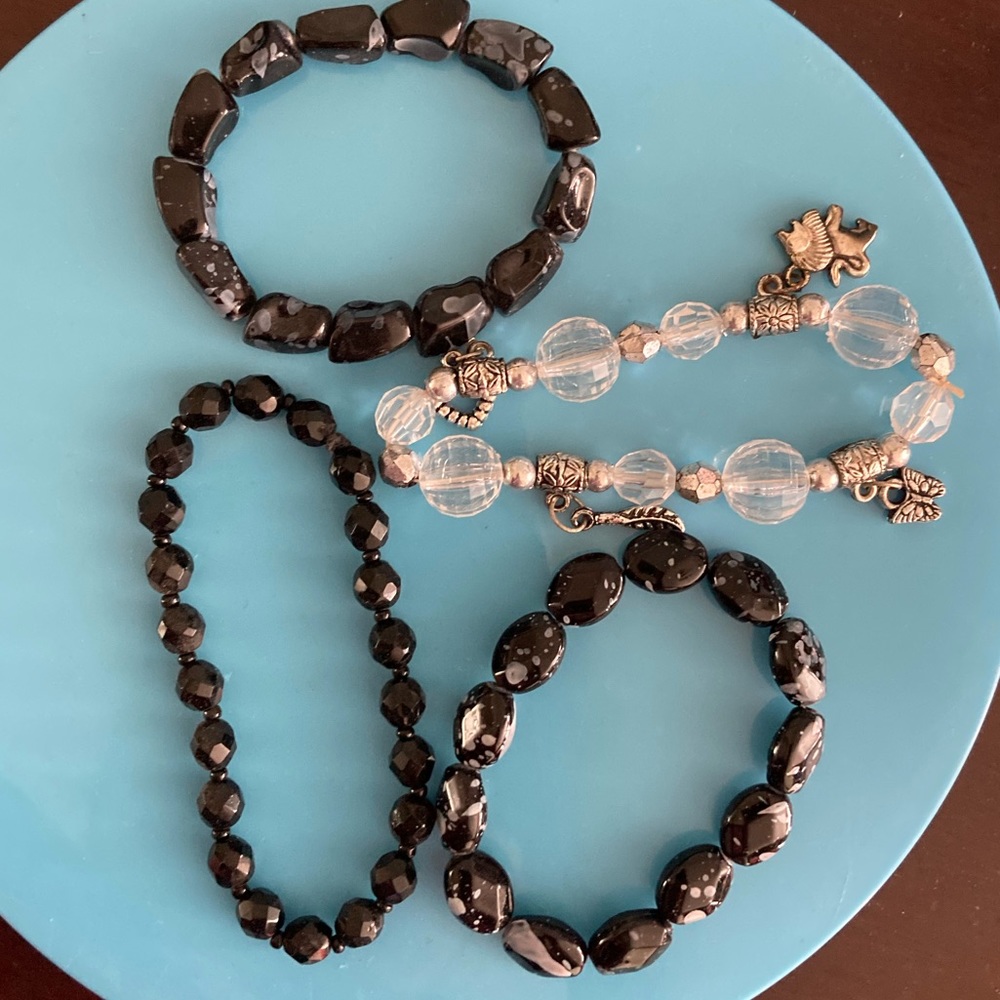 Assorted bracelet bundle
